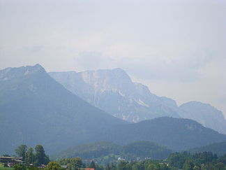 Berchtesgadener Hochthron (Untersberg) von Schönau aus gesehen