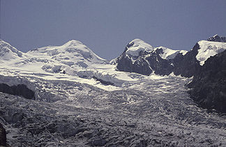 Castor (links) und Pollux mit Zwillings- und Grenzgletscher 1982
