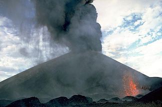 Der Cerro Negro während der Eruption 1968