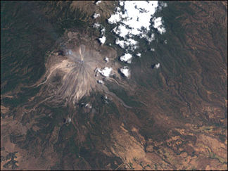 Der Colima-Vulkan vom Landsat-Satelliten aus gesehen.