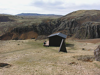 Hütte im Gebiet des Hrómundartindur