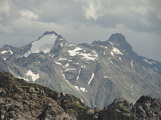 Kaltenberg (links) und Pflunspitze (rechts) von Norden (Roggalspitze)