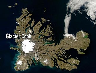 Satellitenbild des Kerguelen-Archipels mit dem Cook-Gletscher