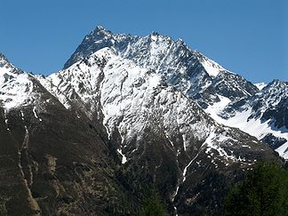 Madatschkopf im Vordergrund, dahinter die Watzespitze