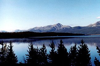 Mount Elbert mit Turquoise Lake im Vordergrund