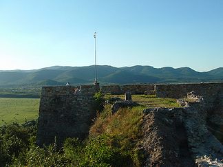 Das Börzsöny von der Burgruine von Nógrád aus gesehen (Blick nach NW)