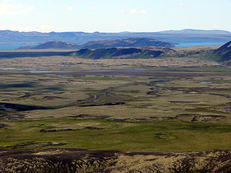 Blick auf Reyðarbarmur und Þingvallavatn