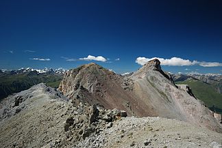 Grat zum Gipfelkopf des Piz Lischana von Südosten im Juli 2010