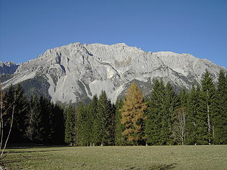 Scheichenspitze von Ramsau aus gesehen