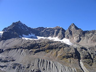 Silvrettahorn mit Schneeglocke und Schattenspitze