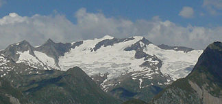 Simonyspitzen von Südosten (Muhsweg), links die beiden Gubachspitzen.