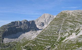 links Ramesch, Warscheneck mittig, rechts Toter Mann (2137 m)