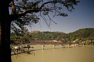 Eine Brücke über den Nakdonggang