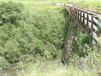 Brücke des Thunderbolts Way über den Barnard River nördlich von Bretti