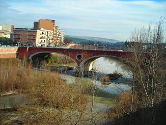 Brücke in Benevento über den Calore Irpino