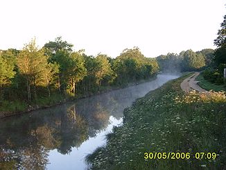 Der Isac knapp vor seiner Mündung in die Vilaine