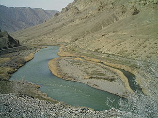 Der Aras als Grenzfluss zwischen dem Iran und Nachitschewan vom iranischen Ufer aus