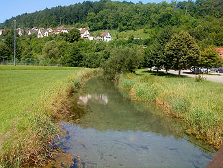 Die Kessel-Aach zwischen Quelle und Mündung