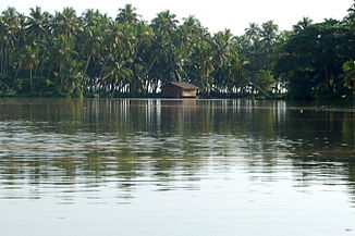 Kovalam, Karamana River.jpg