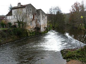 Die Auvézère bei Le Change