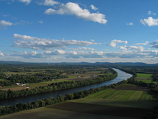 Blick vom Mount Sugarloaf bei South Deerfield auf das Pioneer Valley und den Connecticut River