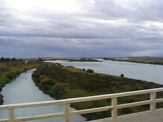 Brücke über den Río Santa Cruz bei Comandante Luis Piedra Buena