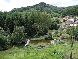 der Fluss bei Saint-Martin-de-Valamas
