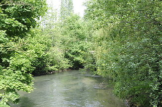Der Fluss in der Nähe von Beauvais
