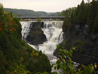 Kakabeka Falls