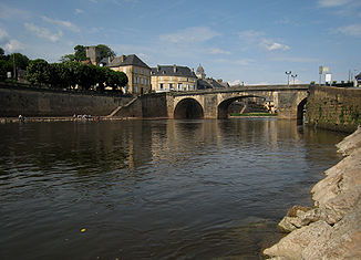 Brücke über die Vézère in Montignac
