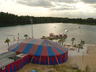 Bernsteinsee mit Wasserskianlage, 2011