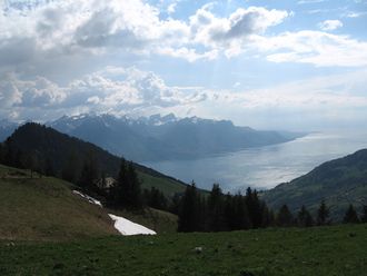 Blick vom Col de Jaman nach Westen auf den Genfersee