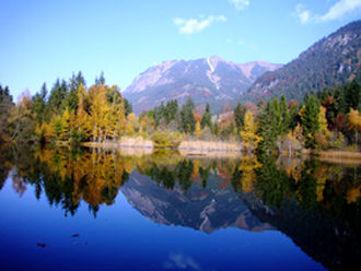 Der Moorweiher in Oberstdorf im Herbst