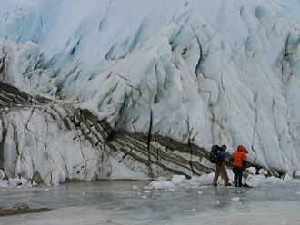 Der Taylor Gletscher auf dem See