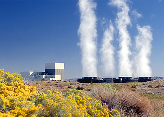 Das Kernkraftwerk Columbia mit den Kühltürmen
