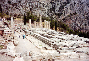 Überreste des Apollon-Tempels in Delphi