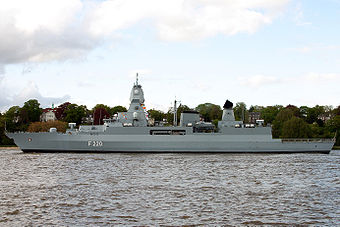 Fregatte Hamburg (F 220)
