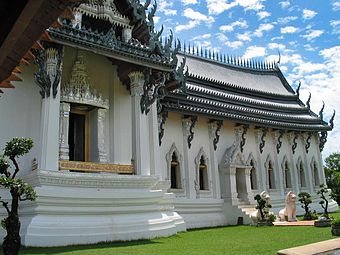 Nachbildung der königlichen Sanphet-Thronhalle im Palast von Ayutthaya