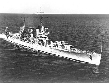 USS Honolulu underway 1939.jpg