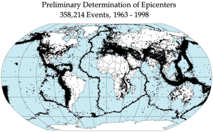 Weltkarte mit 358.214 Epicentern von Erdbeben zwischen 1963 und 1998
