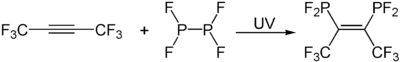 Addition von Phosphor(II)-fluorid an ein Alkin