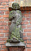 Petrus als Fischer - Bremen, Böttcherstr. - an der Giebelfassade des Hauses St. Petrus.jpg