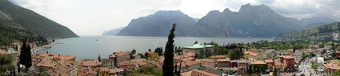 Torbole Panorama.jpg
