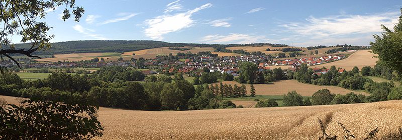 Panorama von Sorga, fotografiert vom Gellenberg in südliche Richtung.