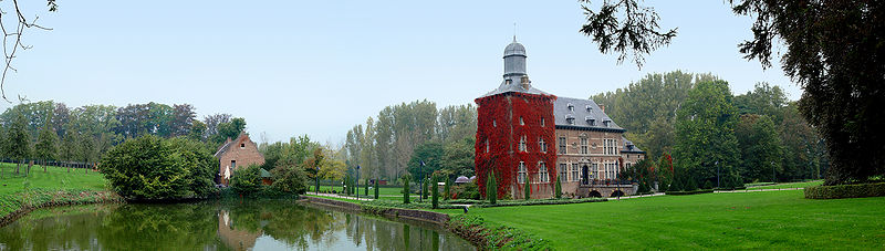 Kasteel van Rulingen Panorama.jpg