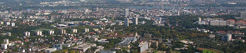 Panorama der modernen Landeshaupt- und Universitätsstadt Mainz (Foto 2008)