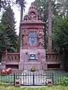 Grabmal Eckler (Friedhof Hamburg-Ohlsdorf).jpg