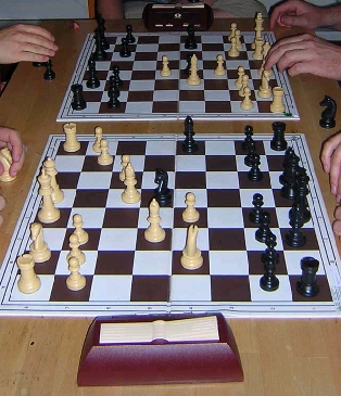 Vierschach (Schachvariante) – Wikipedia